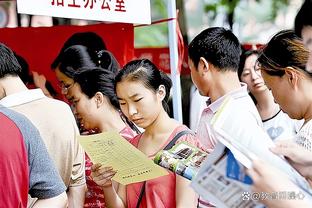 全靠主力撑着！半场雷霆替补仅乔拿到3分&全队三分球20投仅6中